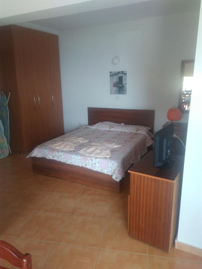 Yialos Apartments 皮斯索里 外观 照片